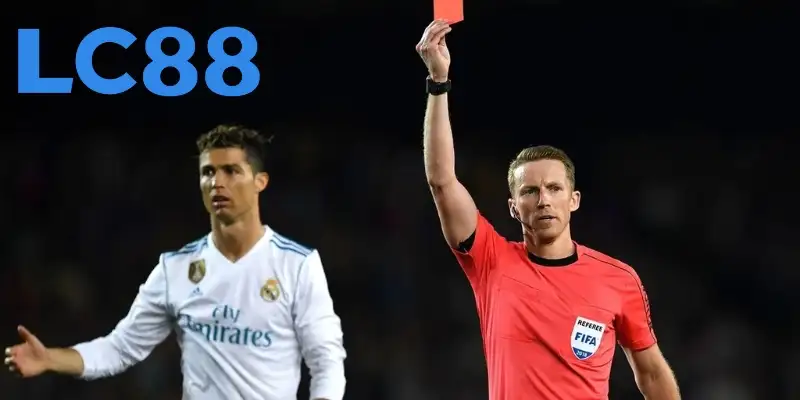 Khái niệm soi kèo thẻ phạt